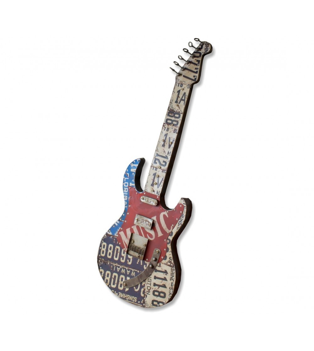 Guitarra metálica decorativa