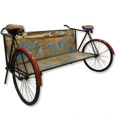 Poltrona vintage in legno con biciclette
